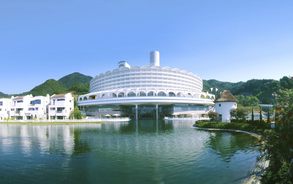 大江戸温泉物語 ホテルレオマの森 高松