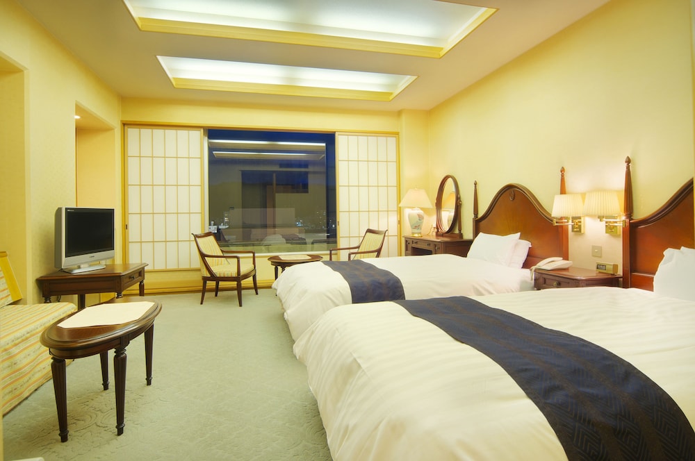 城西館 高知