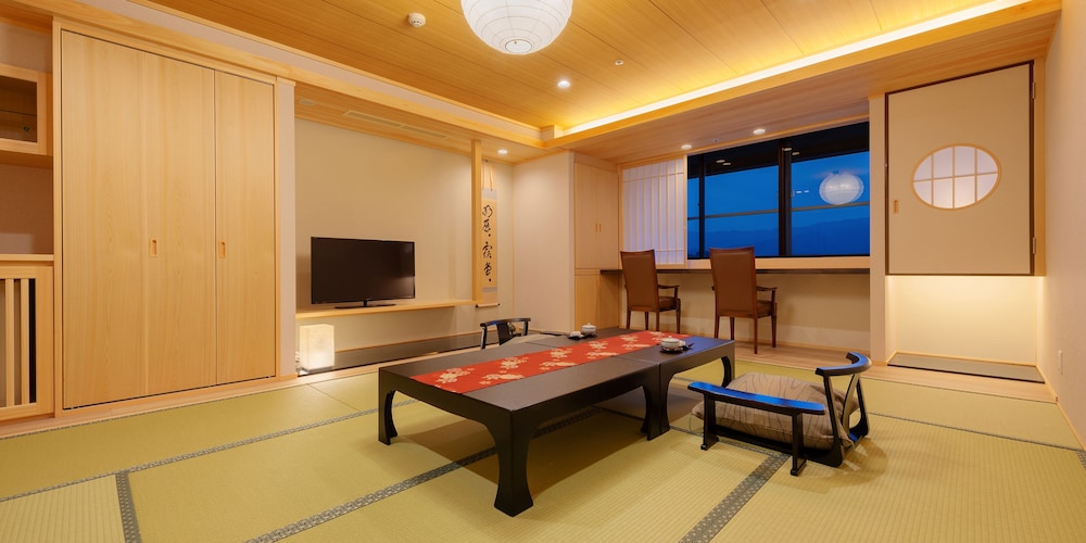 城西館 高知