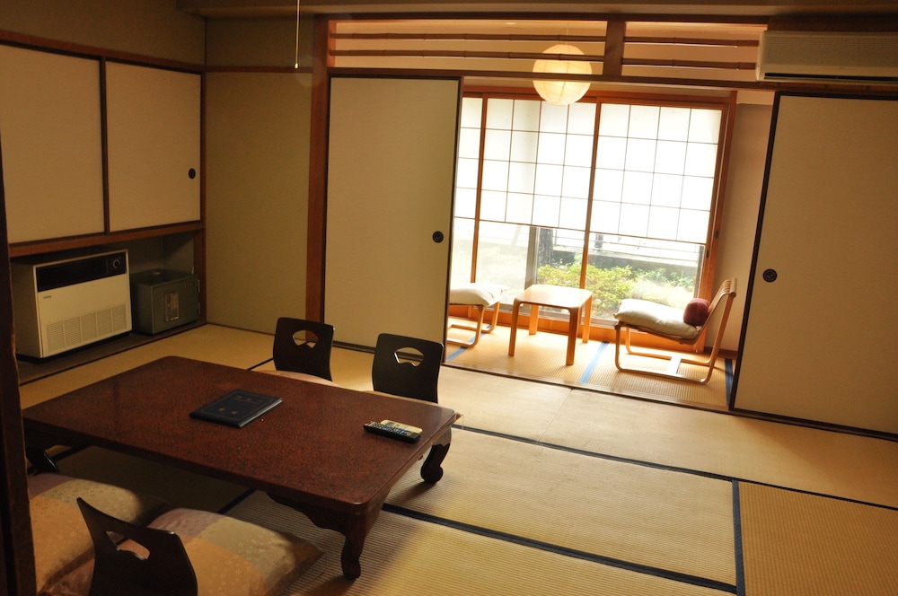 オリエントホテル高知　和風別館　吉萬 高知