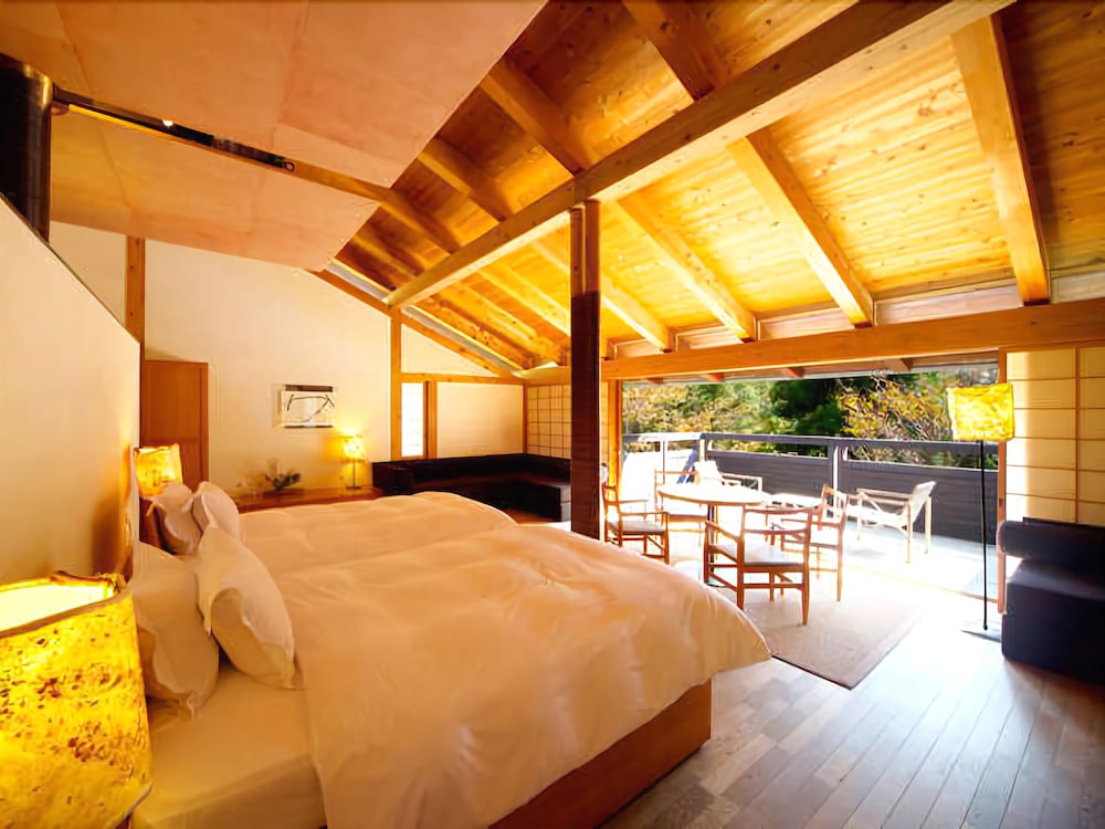 AUBERGE TOSAYAMA 高知