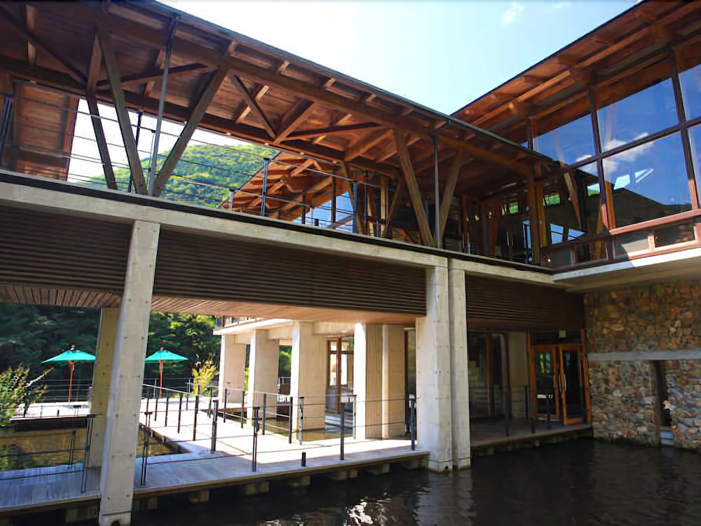 AUBERGE TOSAYAMA 高知