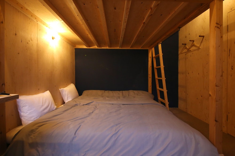 TOMARIGI HOSTEL SHU 高知