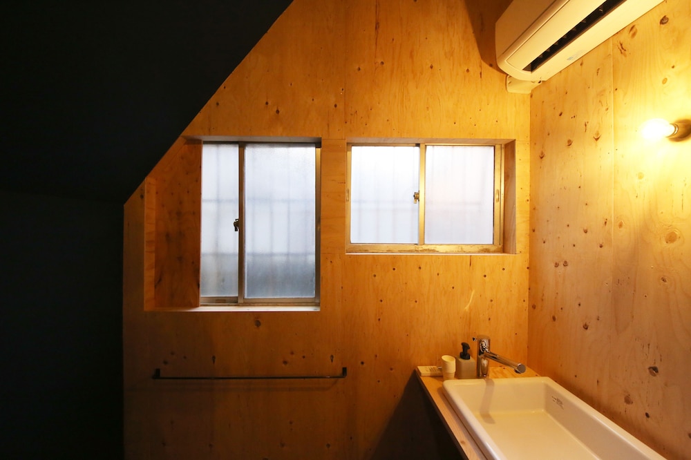 TOMARIGI HOSTEL SHU 高知