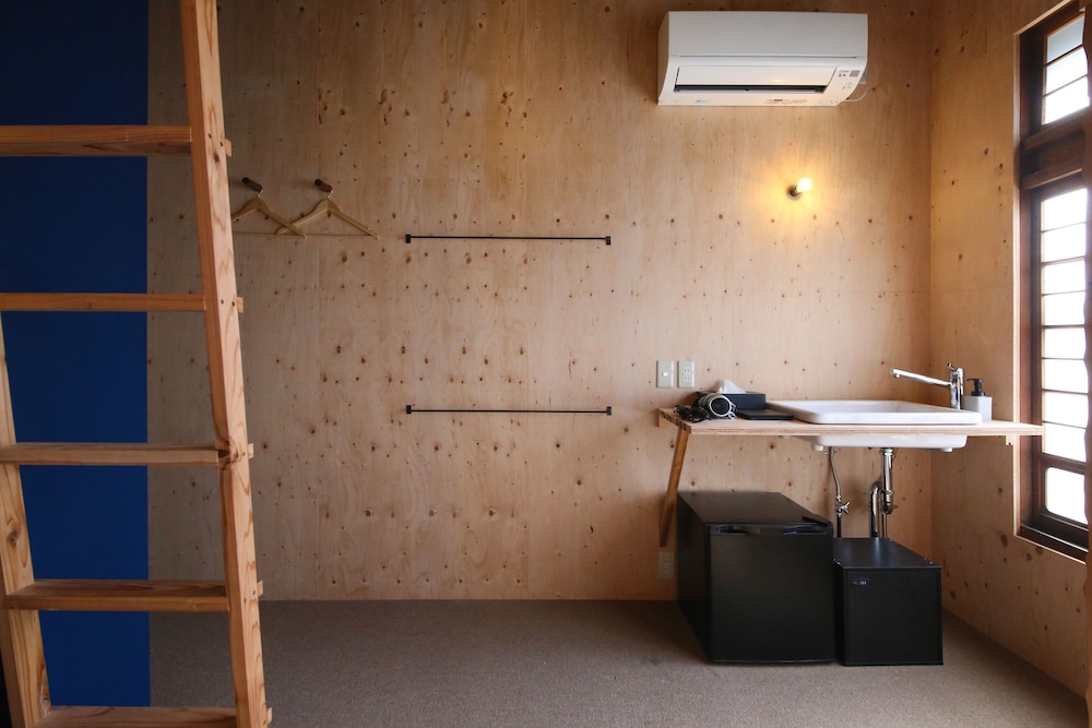 TOMARIGI HOSTEL SHU 高知