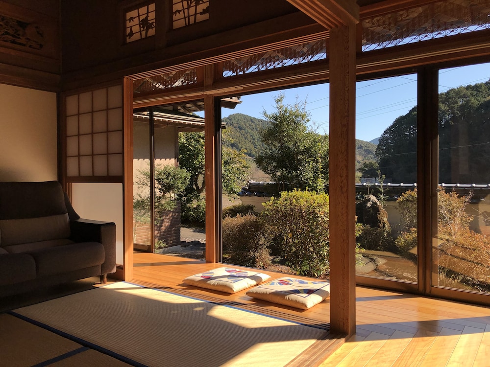 SHIMANTO RIVERSIDE HIDEAWAY 高知