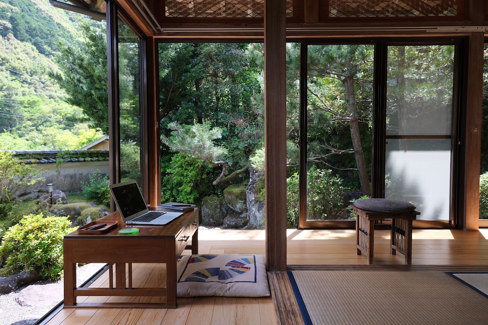 SHIMANTO RIVERSIDE HIDEAWAY 高知