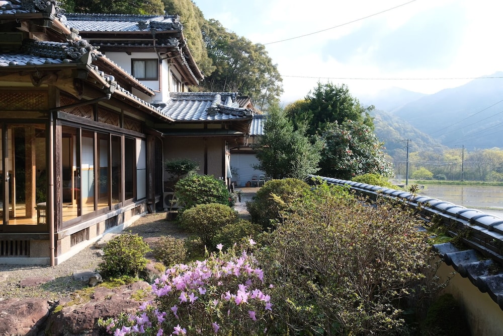 SHIMANTO RIVERSIDE HIDEAWAY 高知