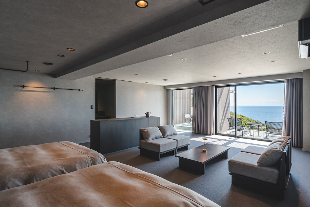 THEMANA VILLAGE 高知