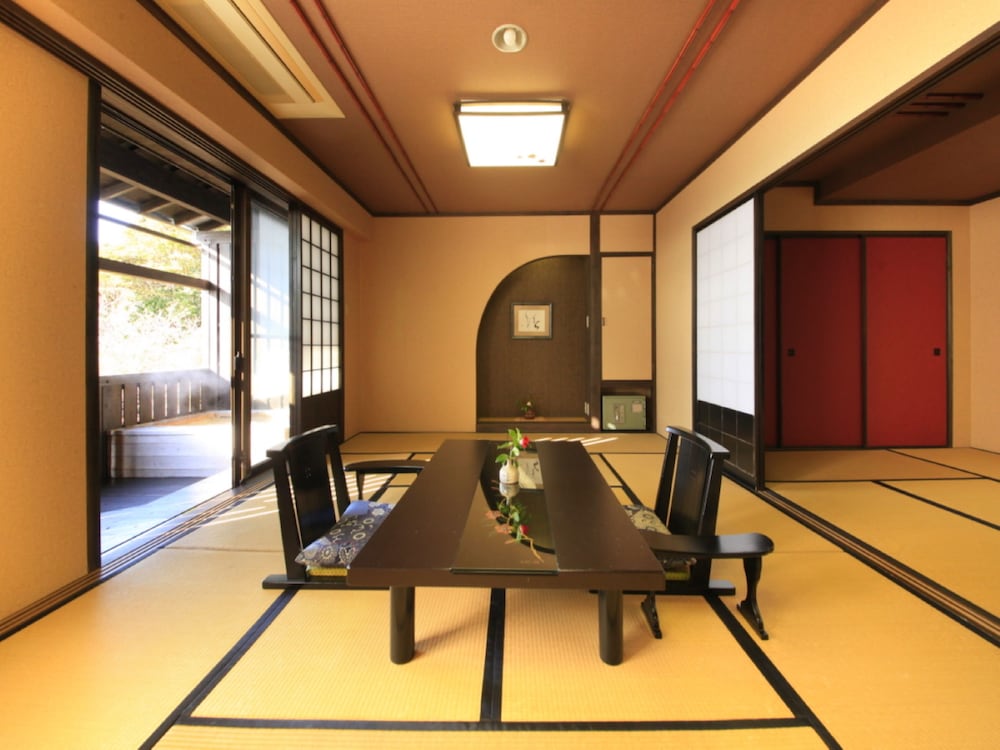 THEMANA VILLAGE 高知