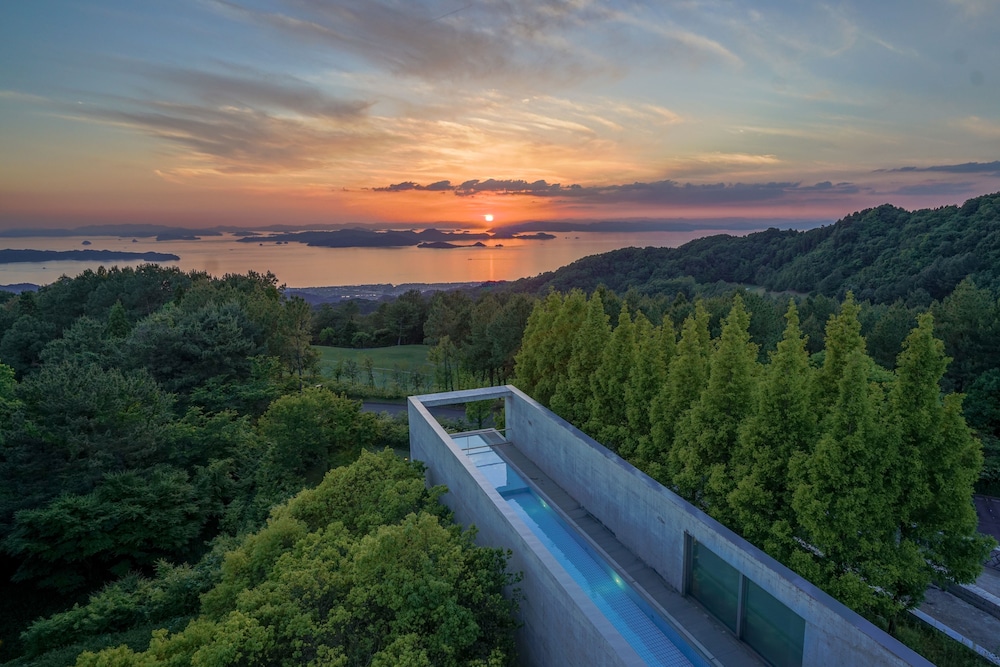 瀬戸内リトリート青凪 松山