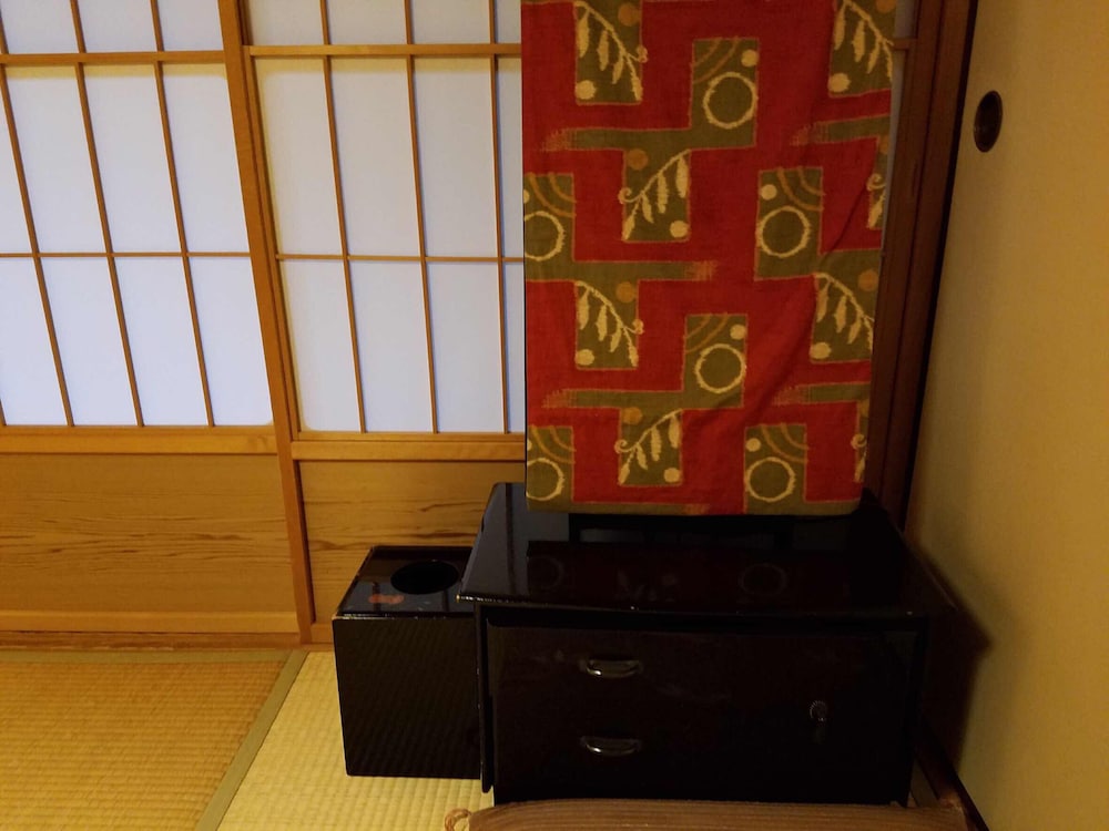 大和屋本店 松山