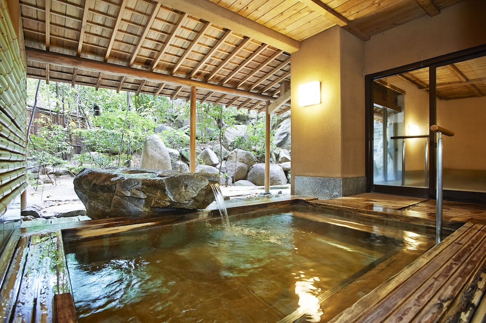 大和屋本店 松山