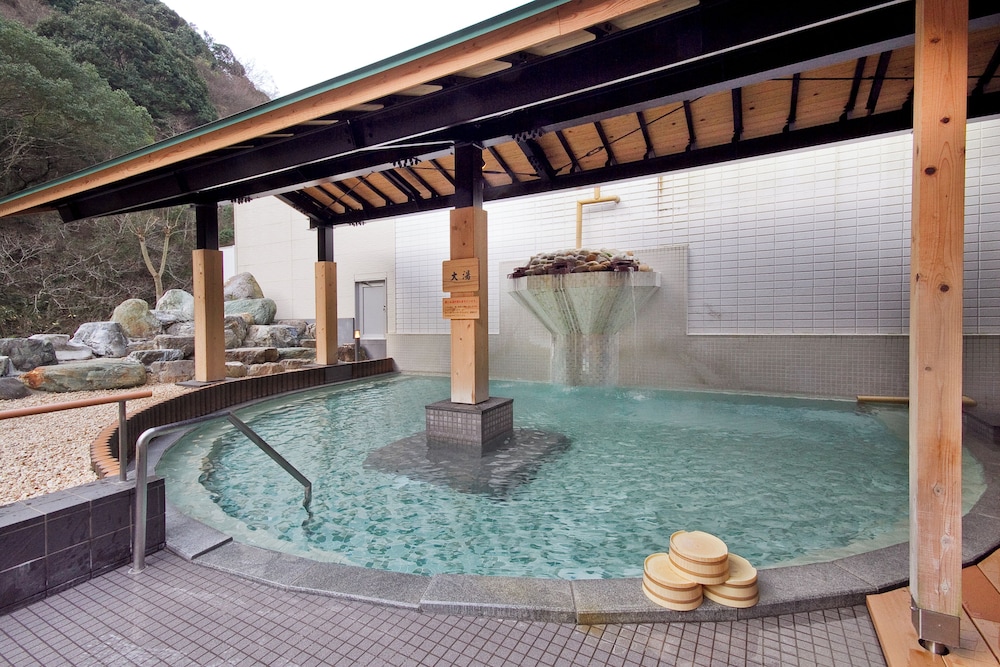 奥道後　壱湯の守 松山