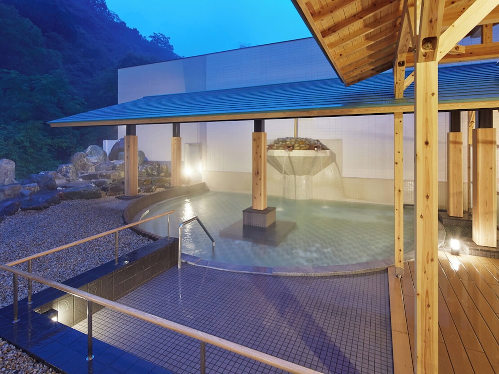 奥道後　壱湯の守 松山