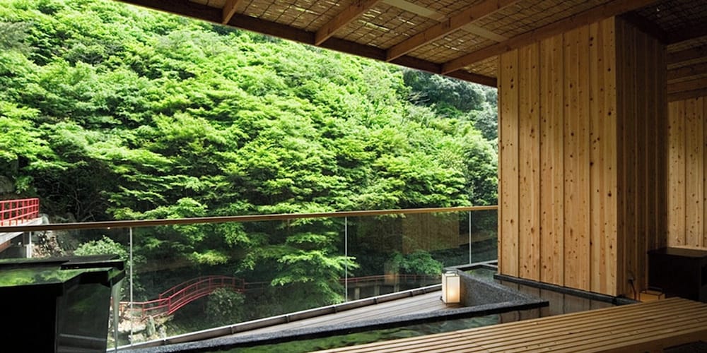奥道後　壱湯の守 松山