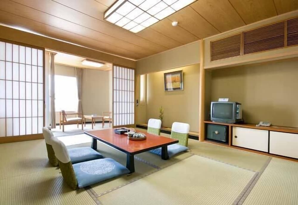 古湧園 松山