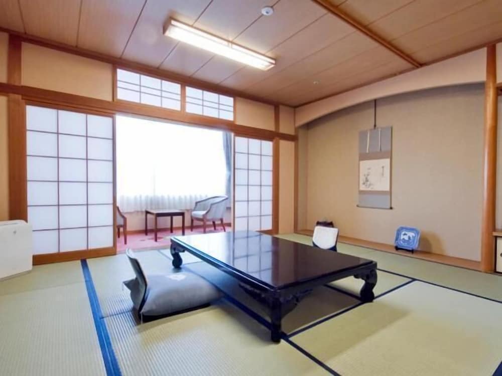 道後 温泉 ホテル 椿館 松山