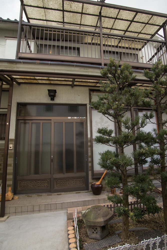 ゲストハウス DOUGOYADO 松山