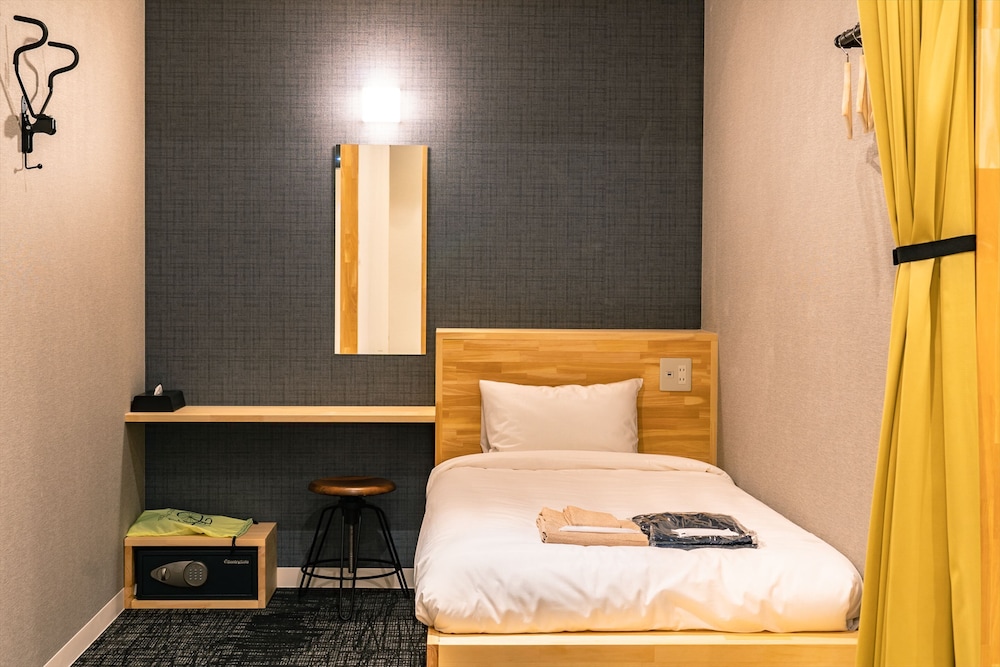 I-LINK ホステル & カフェ しまなみ 松山