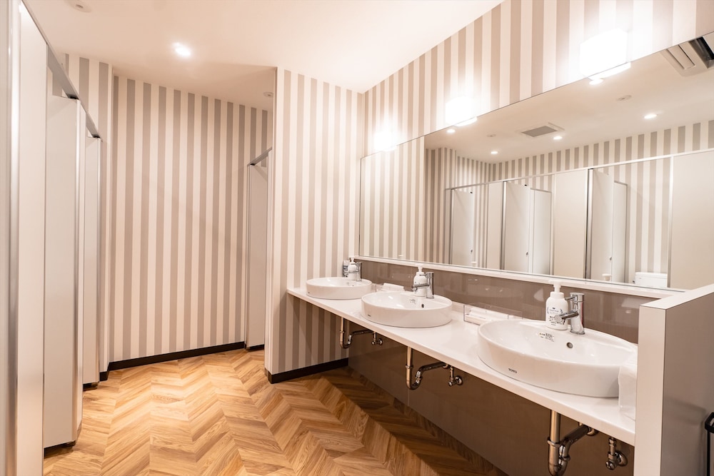 I-LINK ホステル & カフェ しまなみ 松山