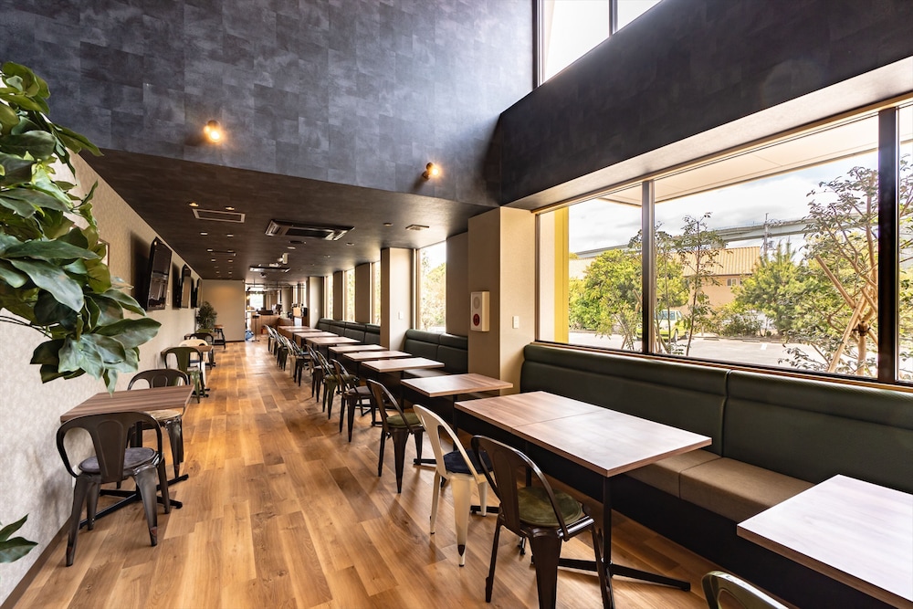 I-LINK ホステル & カフェ しまなみ 松山