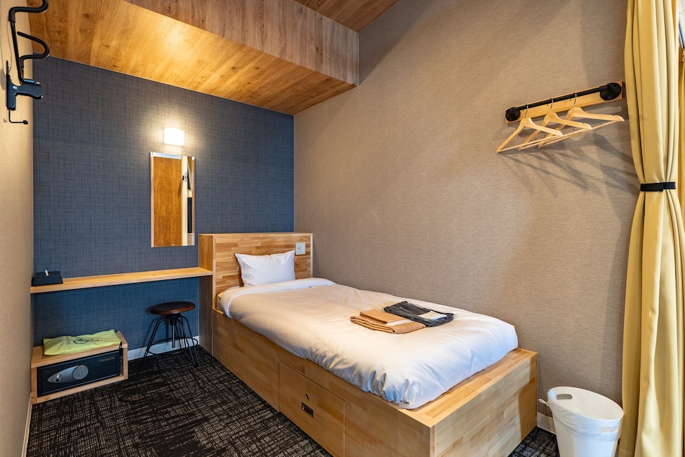 I-LINK ホステル & カフェ しまなみ 松山