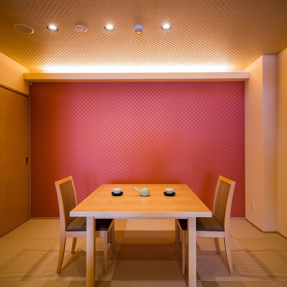 道後温泉 八千代 松山