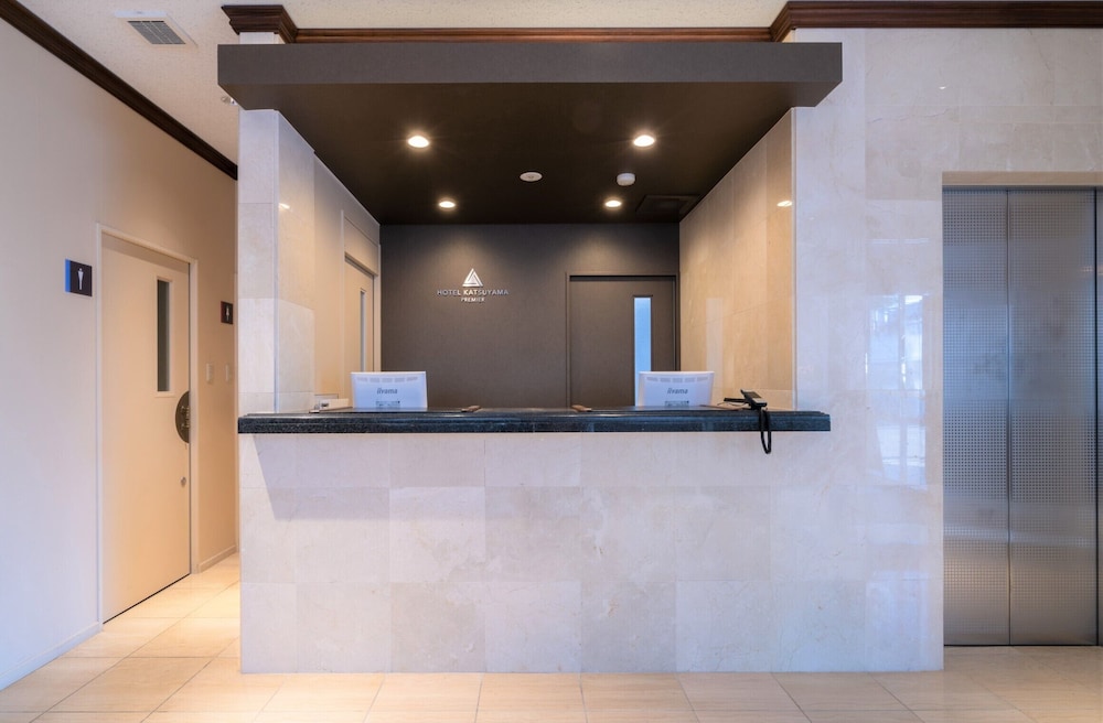 ホテル勝山プレミア 松山