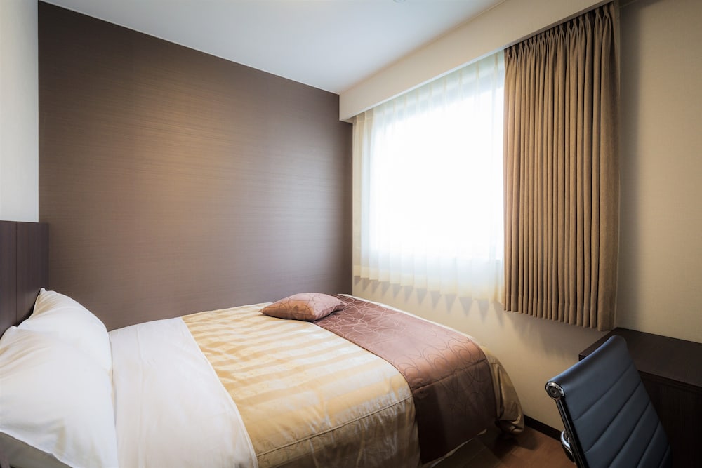 ホテル勝山プレミア 松山