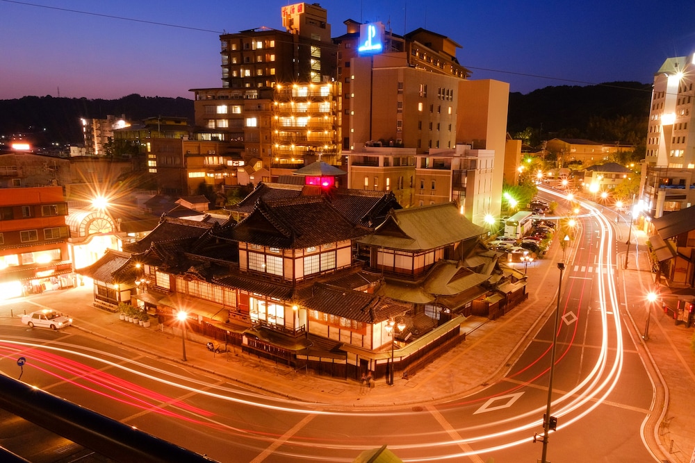 天然温泉　松山ニューグランドホテル 松山