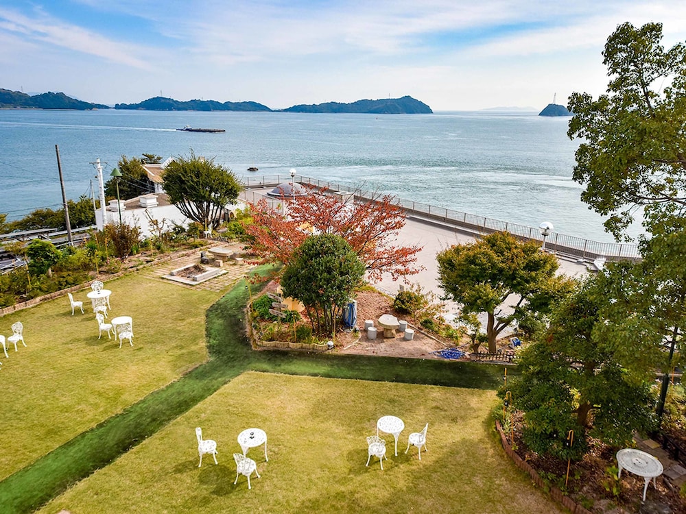 菰隠温泉 ホテル三洋倶楽部 松山