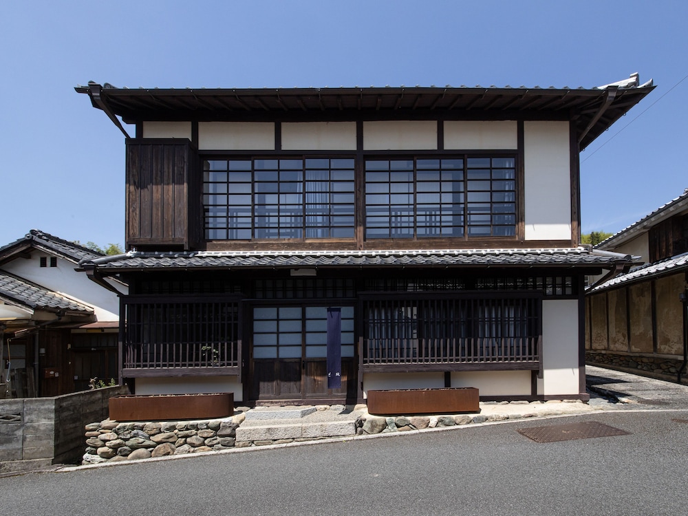 内子の宿 織 松山