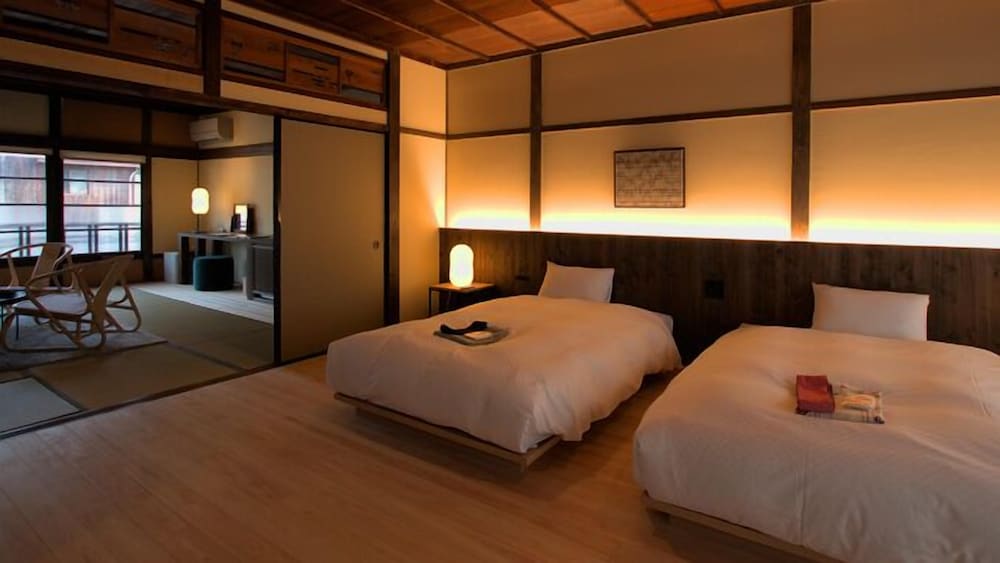 NIPPONIA HOTEL 大洲 城下町 松山