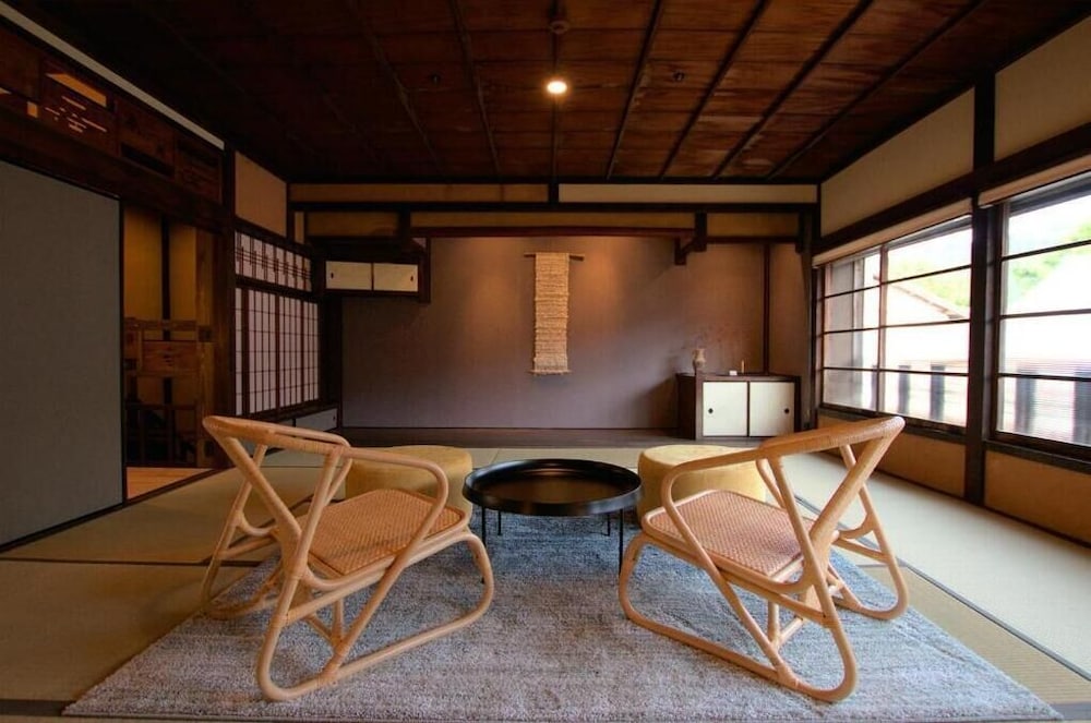 NIPPONIA HOTEL 大洲 城下町 松山
