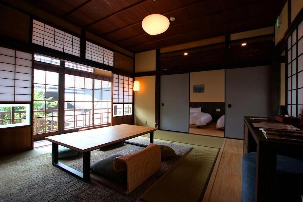 NIPPONIA HOTEL 大洲 城下町 松山