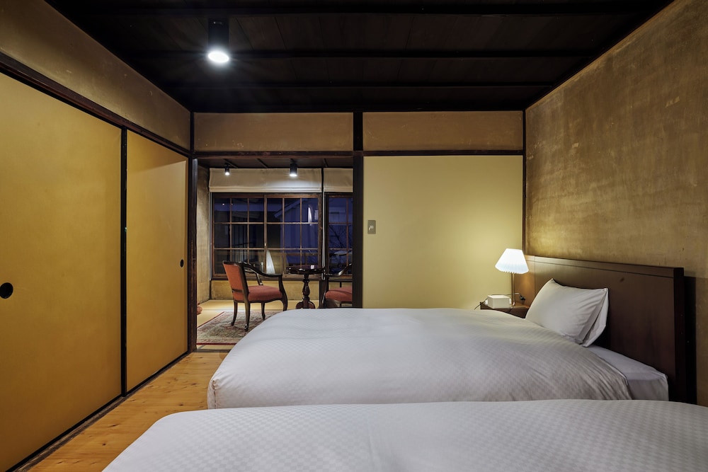 NIPPONIA HOTEL 大洲 城下町 松山