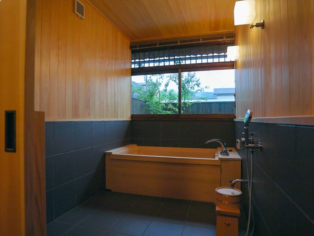 NIPPONIA HOTEL 大洲 城下町 松山