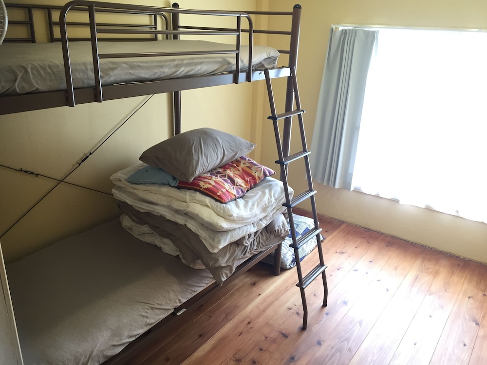 オーガニックゲストハウス & カフェ OHANA IN 御島 松山