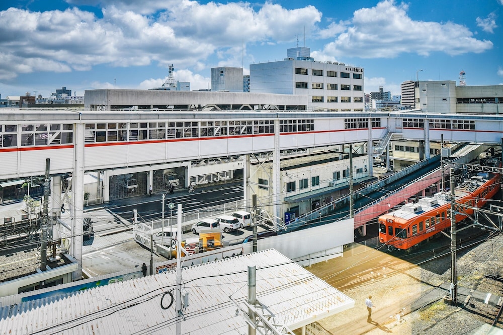 レフ松山市駅 BY ベッセルホテルズ 松山
