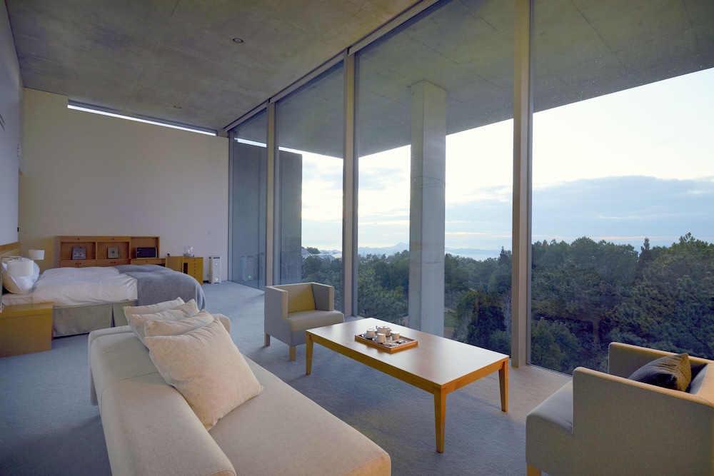 瀬戸内リトリート青凪 BY 温故知新 松山