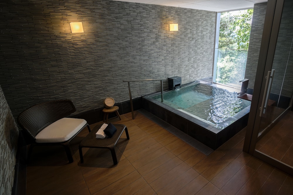 瀬戸内リトリート青凪 BY 温故知新 松山