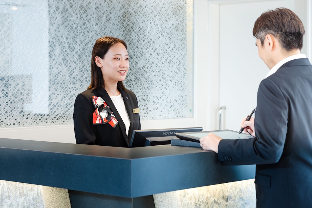 JR クレメントイン今治 松山