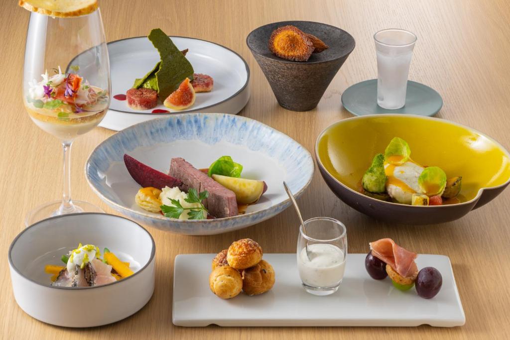 ＨＯＴＥＬ　ＬＥＰＯ　ＣＨＡＨＡＬ 松山