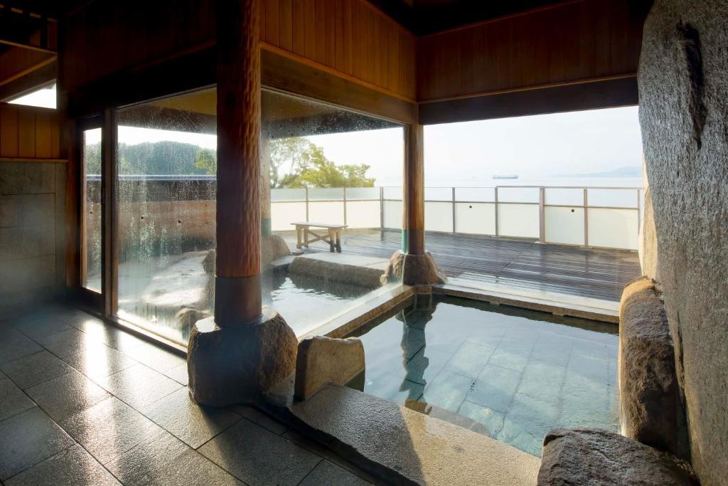 海宿 千年松 松山