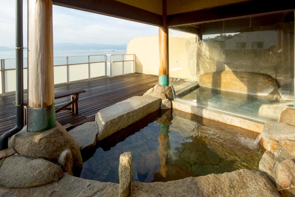 海宿 千年松 松山