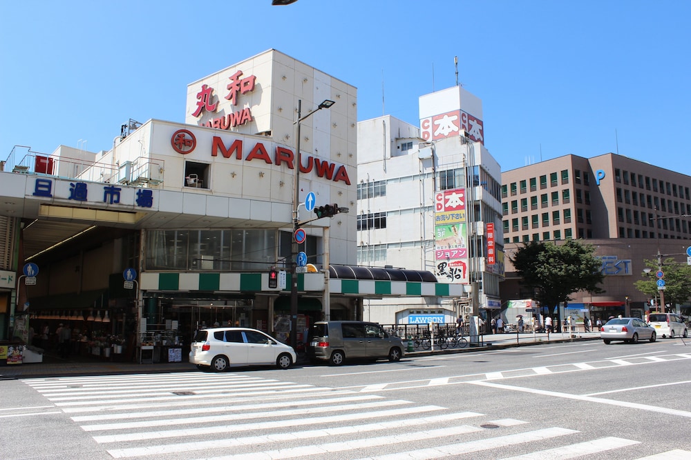 HOSTEL AND DINING TANGA TABLE 北九州
