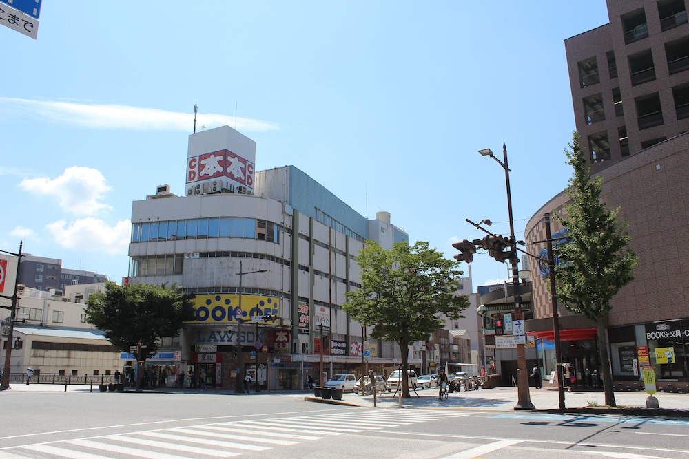 HOSTEL AND DINING TANGA TABLE 北九州
