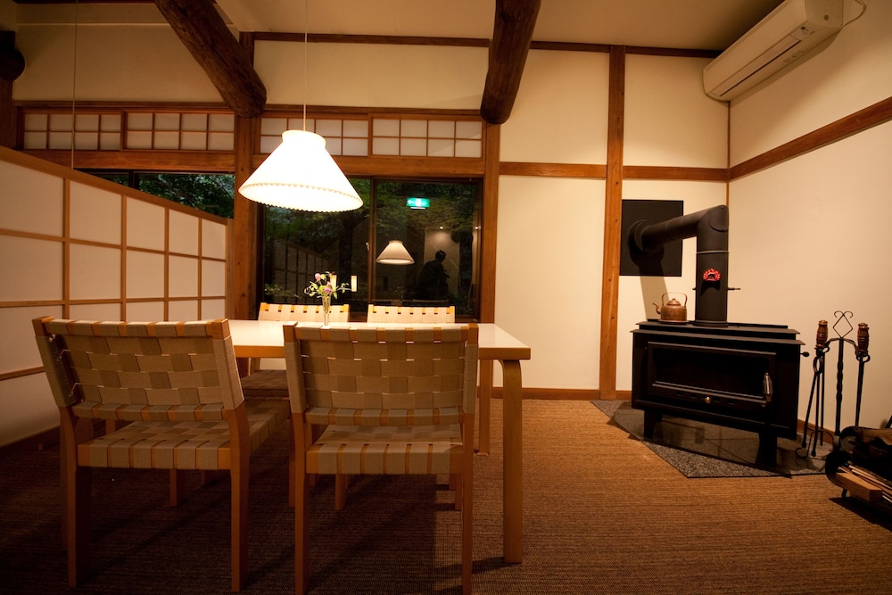 FOREST INN BORN 大分