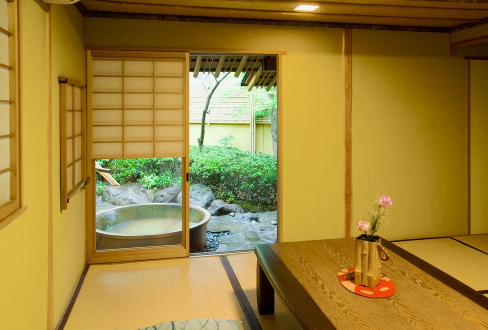 湯布院 山灯館 大分